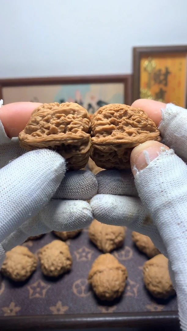 全场买一发二 下单送全品官帽     南疆石