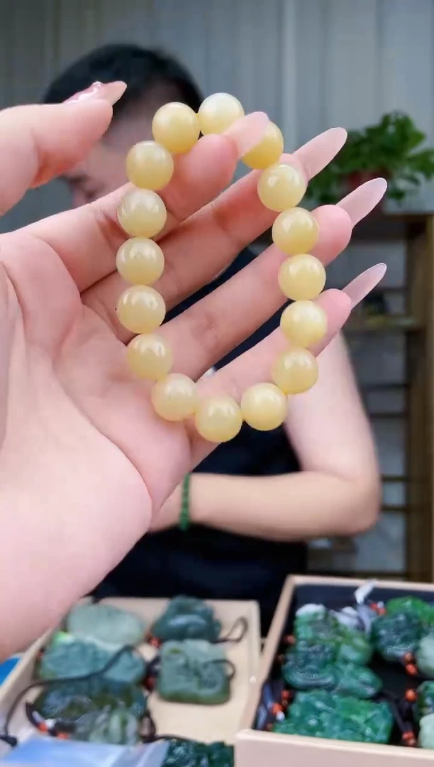 和田玉未镶嵌挂件拍一发一，多样性发货！1.2