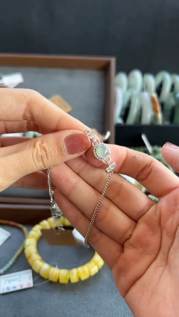 【闪购商品】翡翠手链银S925镶嵌27号