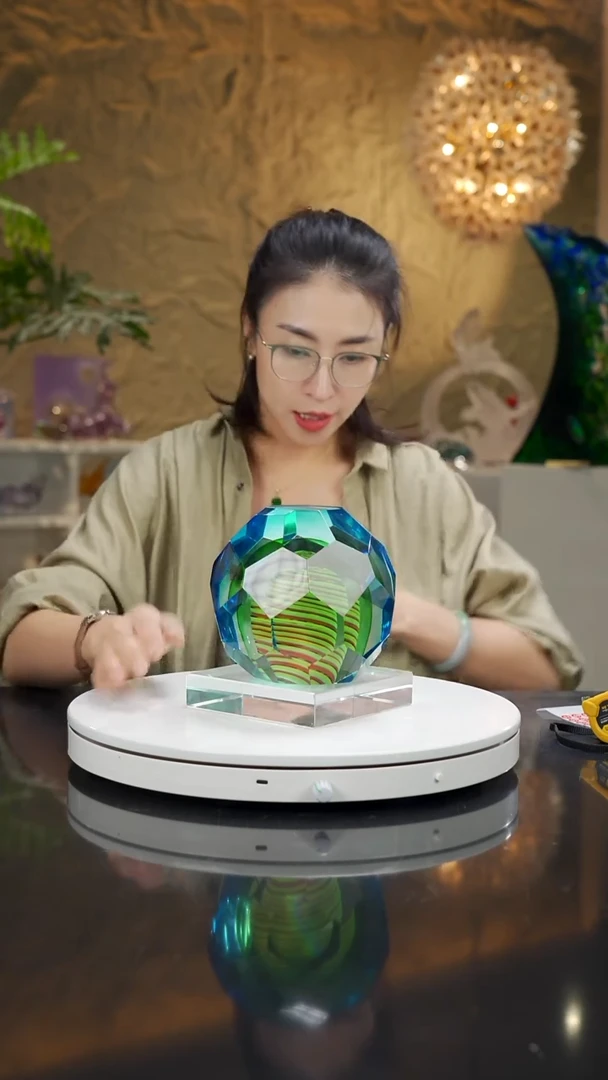 琉璃蓝绿色绕丝工艺摆件