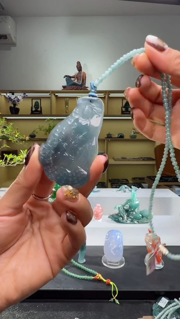 吊坠(赠链)未镶嵌翡翠阿弥