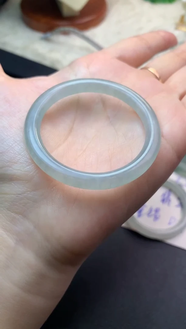 未镶嵌定制翡翠毛货