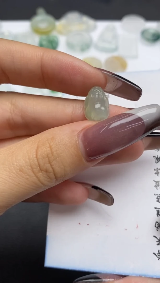 定制翡翠未镶嵌翡翠毛货~