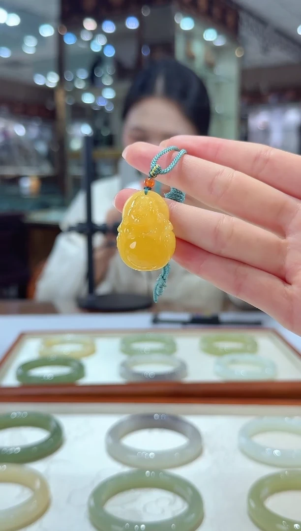 琥珀吊坠(不含链)未镶嵌蜜蜡吊坠