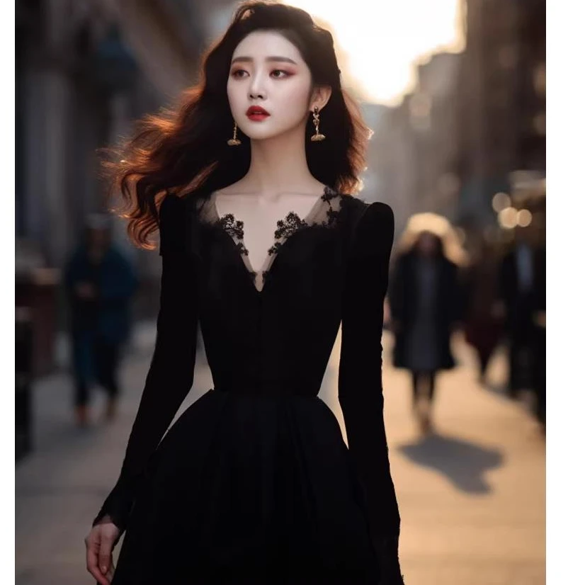 法式裙子秋冬款气质礼服长裙高级感黑色新款潮牌女装丝绒连衣裙女