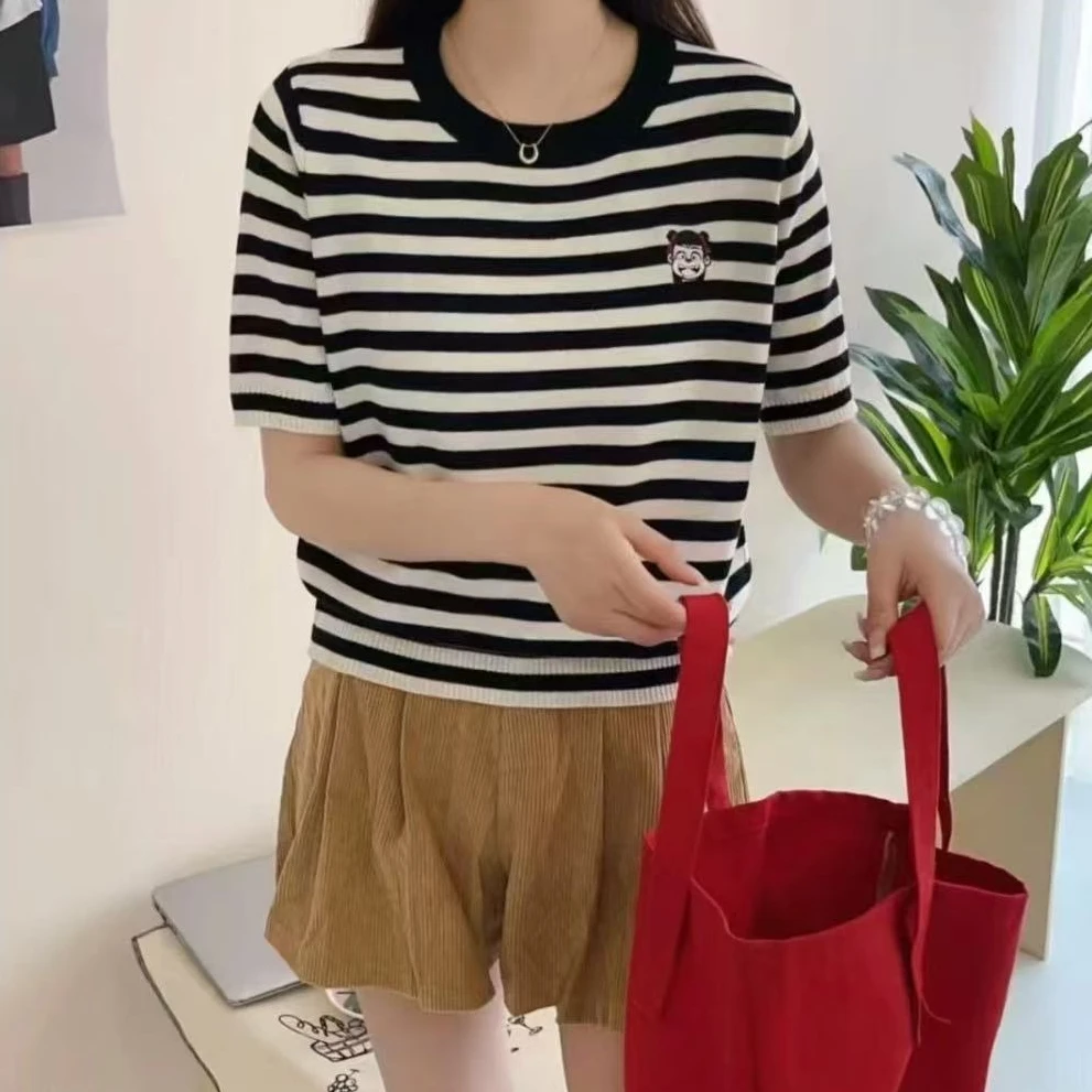 卡通刺绣/时尚百搭条纹圆领套头女士针织上衣短袖042711
