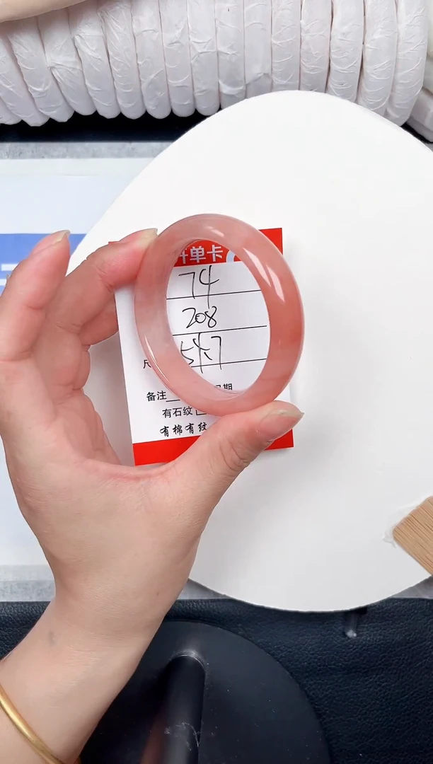 未镶嵌手镯石英质玉74-54