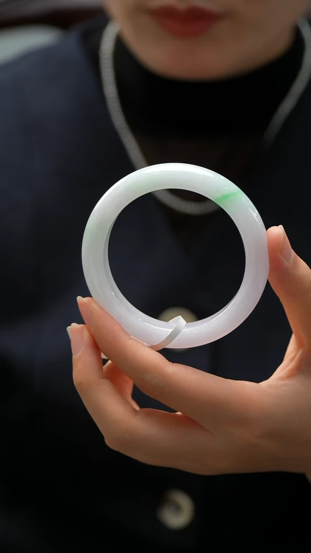 未镶嵌手镯翡翠76号