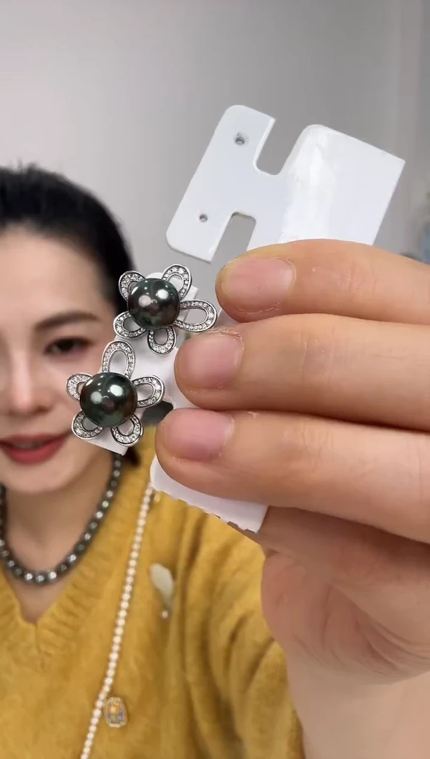 未镶嵌丨海水珍珠大溪地耳钉@@p1161