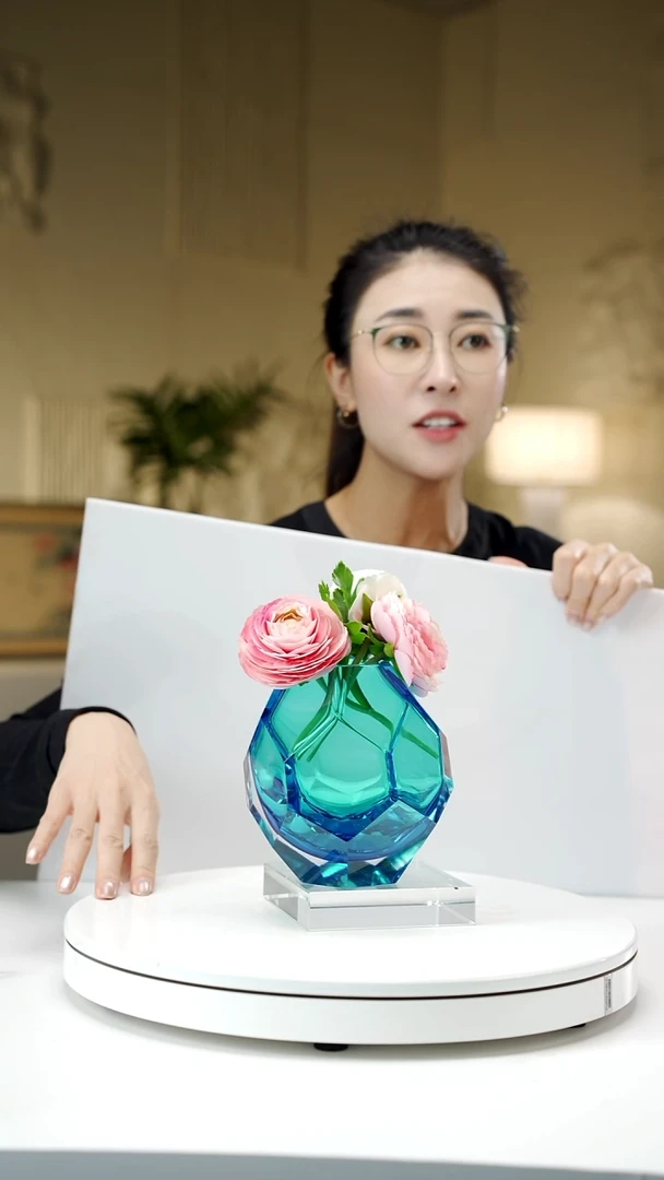 琉璃宝石蓝切面香薰瓶