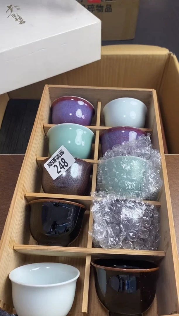 【闪购商品】瓷片隆莲瓷器欢迎大家