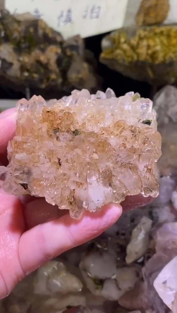 未镶嵌珠宝半成品水晶51号263g四川美姑超七花园水晶