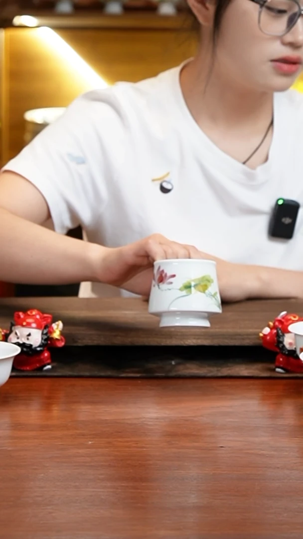 景德镇手绘釉中彩（食品级）茶杯