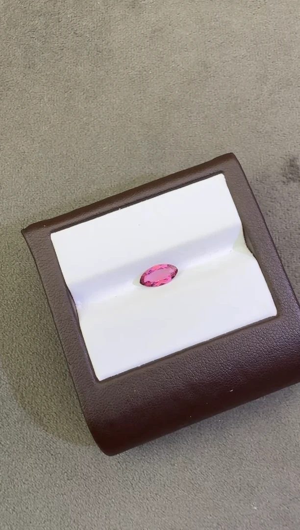 未镶嵌珠宝半成品碧玺0.85ct