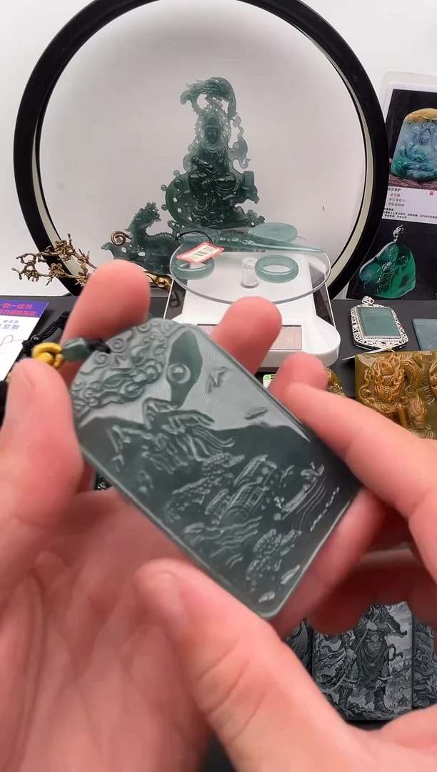 颈饰未镶嵌翡翠17