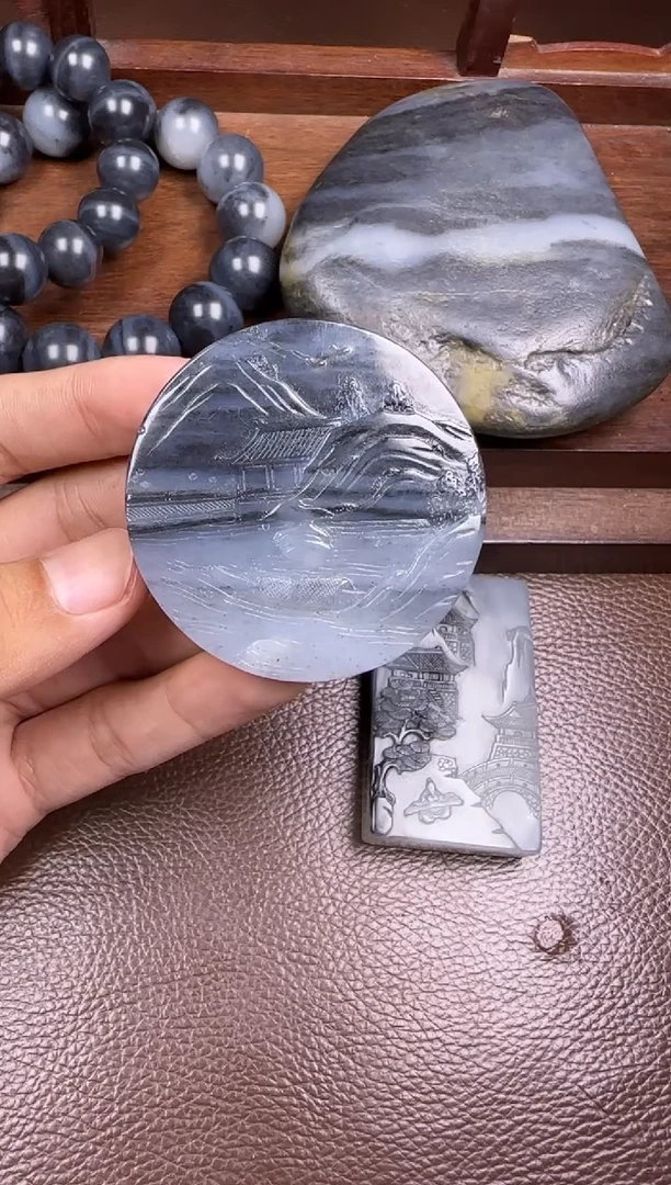 未镶嵌和田玉挂件和田玉山水圆牌