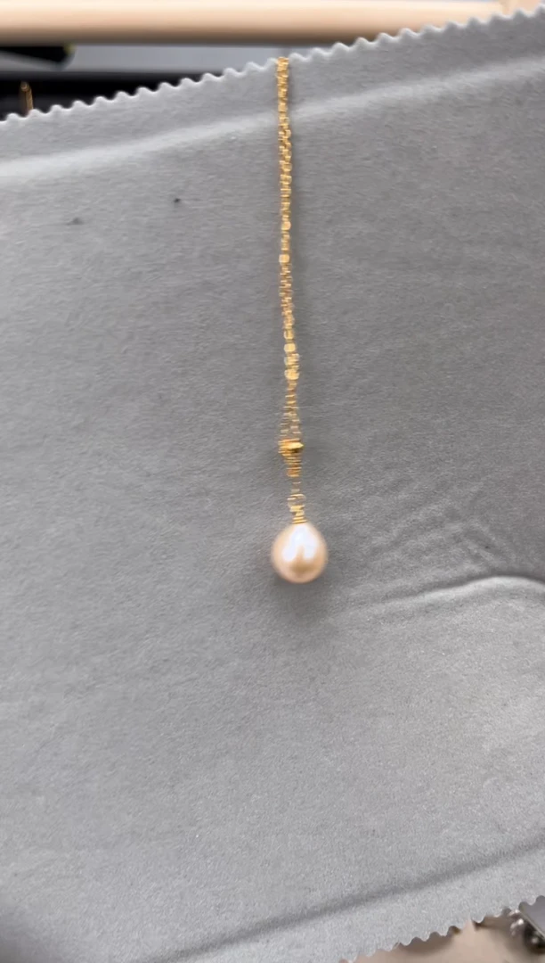 【闪购商品】淡水珍珠颈饰银S925镶嵌S925淡水吊坠（微瑕）