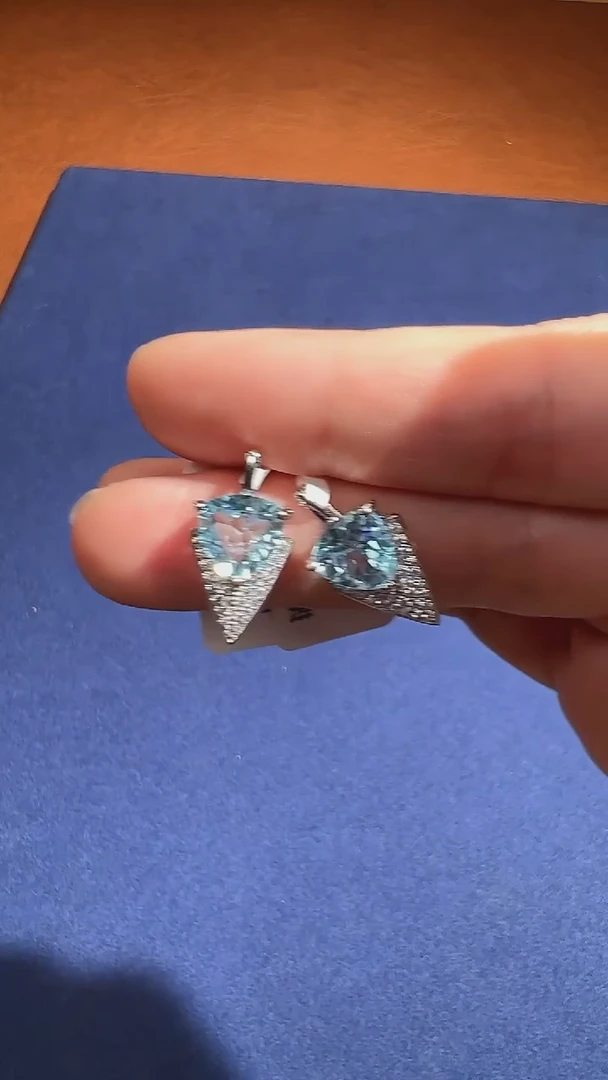 银S925镶嵌托帕石吊坠KT25111825