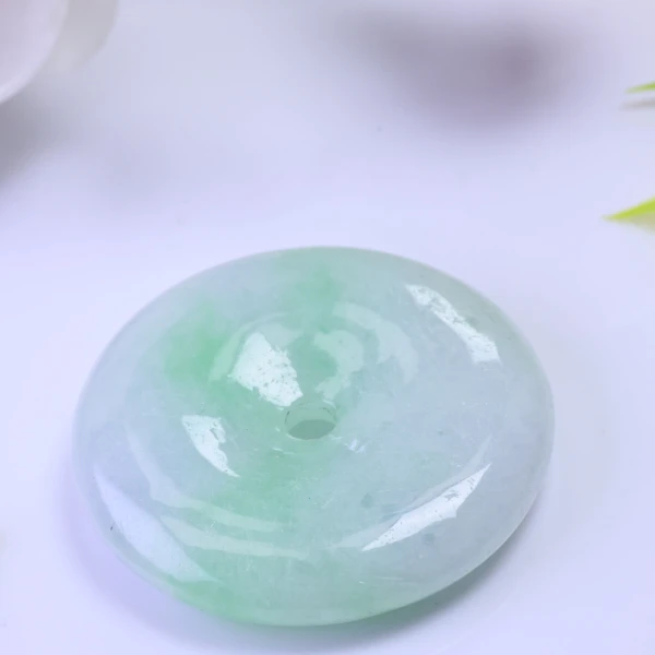 天然缅甸A货翡翠平安扣吊坠 飘绿 PAK0269