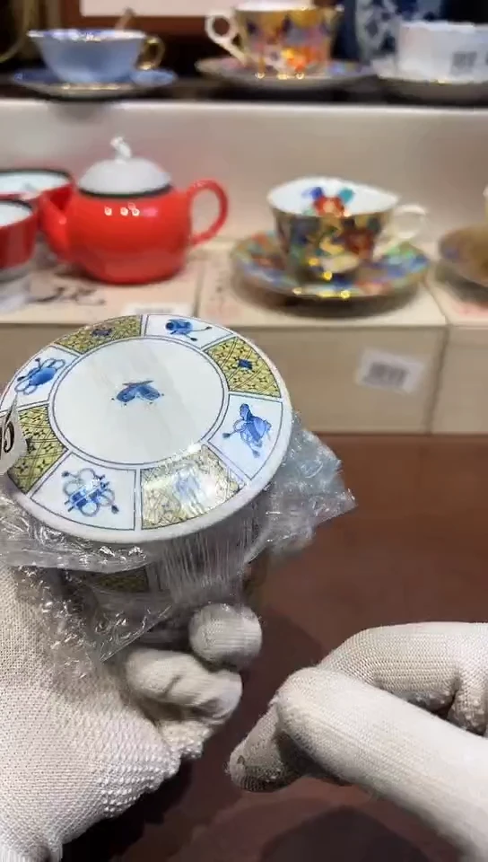 【闪购商品】中古回流瓷器好看。谨慎参拍