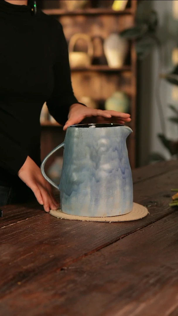 摆件21-179高22口13误差2无孔