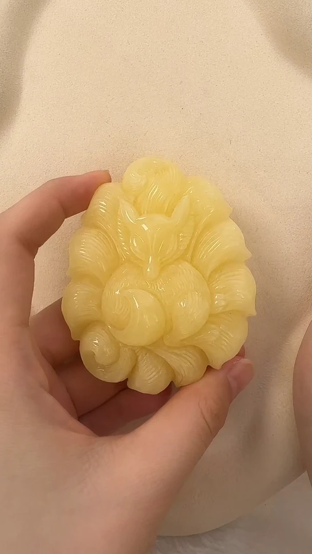 琥珀颈饰未镶嵌吊坠