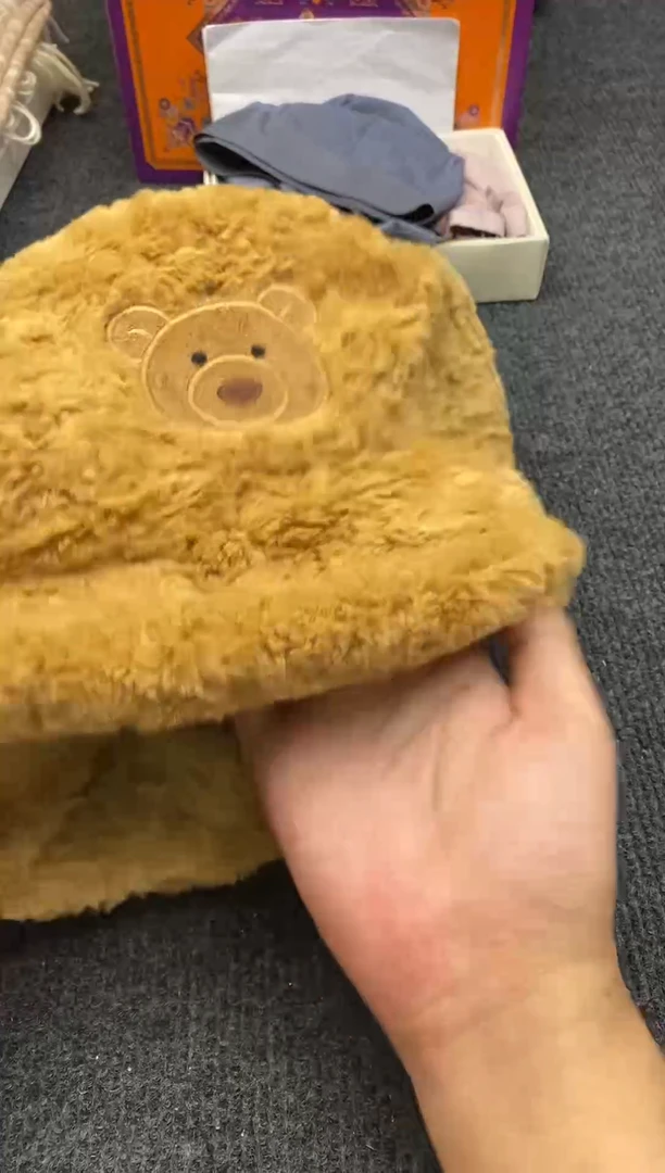 瓷片如图所示 平安高端礼品