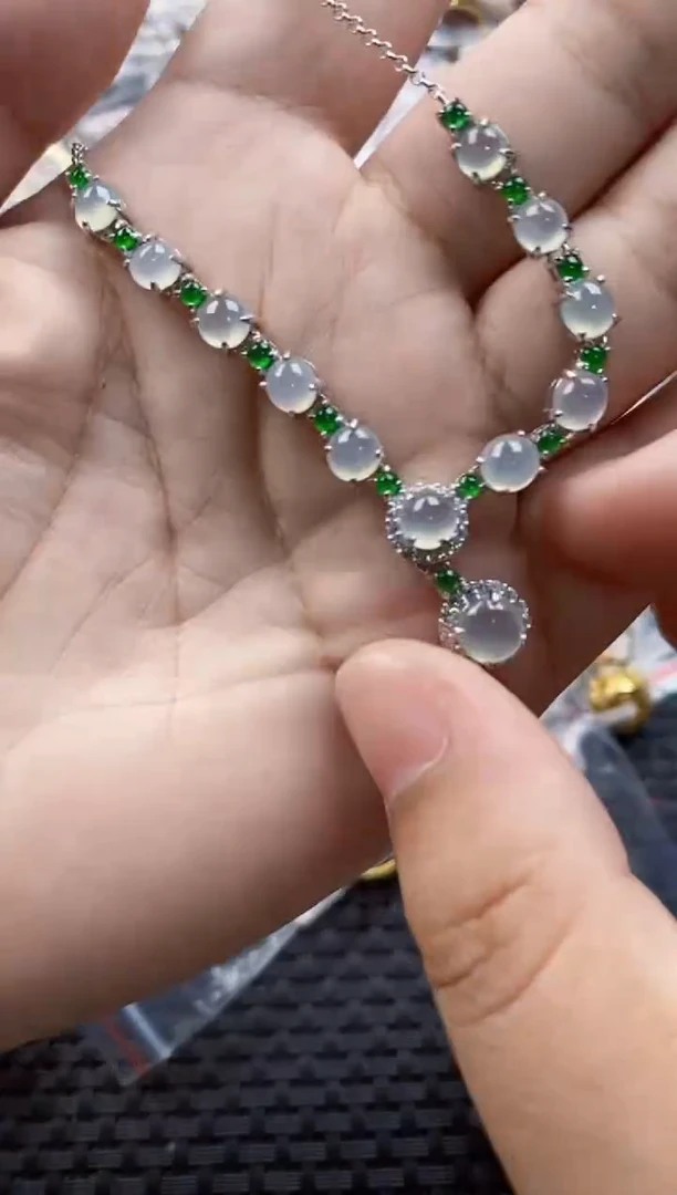 翡翠戒指银S925镶嵌5555     10