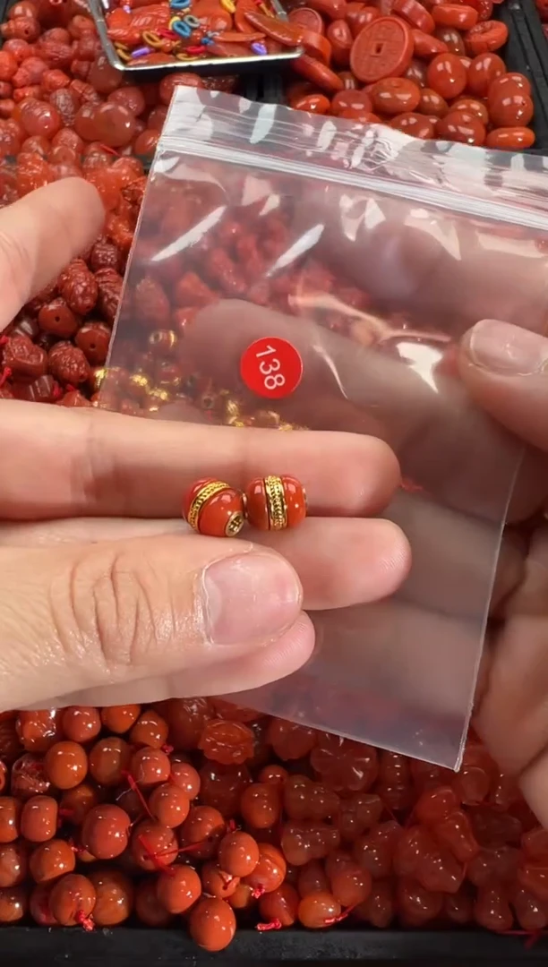【闪购商品】南红玛瑙颈饰未镶嵌1