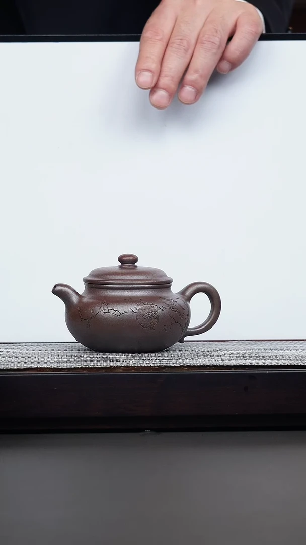 茶壶紫砂金*韩惠琴·朱泥柴烧刻绘仿古