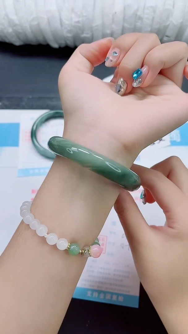 石英质玉手镯未镶嵌0250-58-60