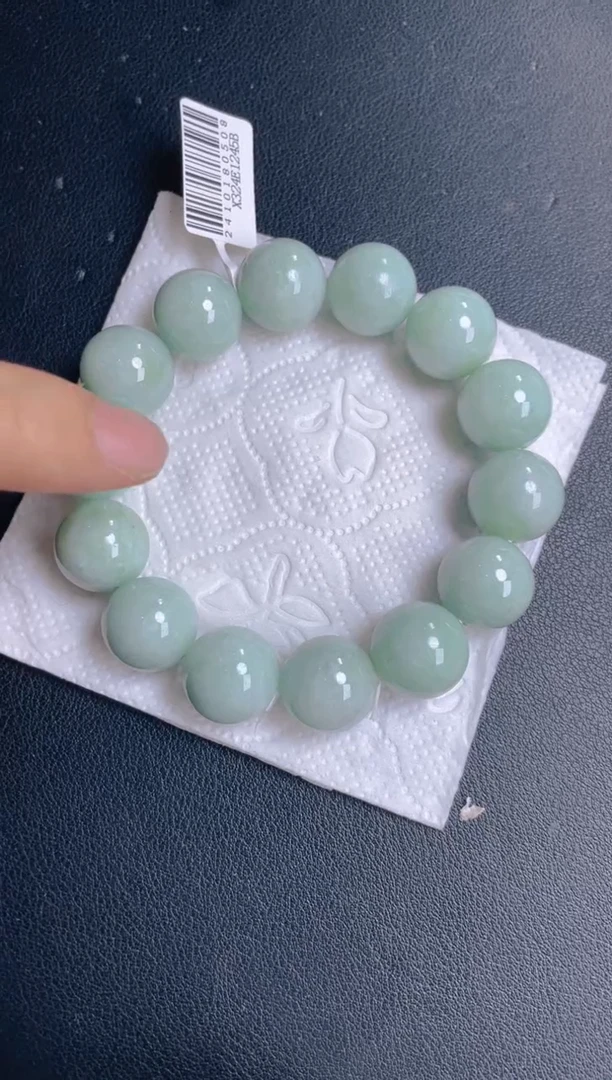 定制翡翠未镶嵌珠串