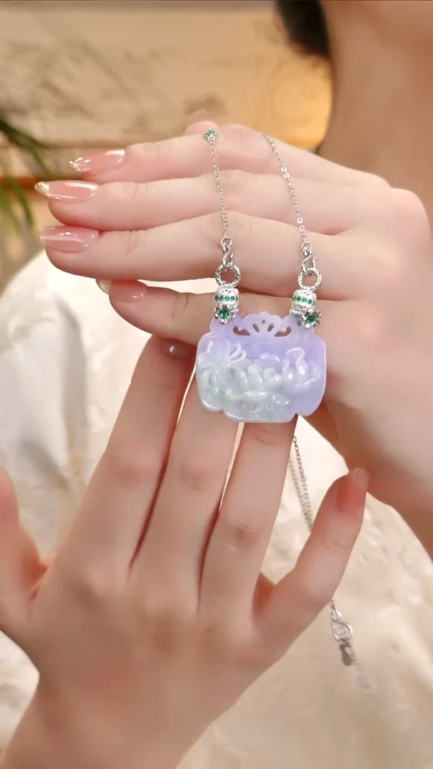 颈饰未镶嵌翡翠国风