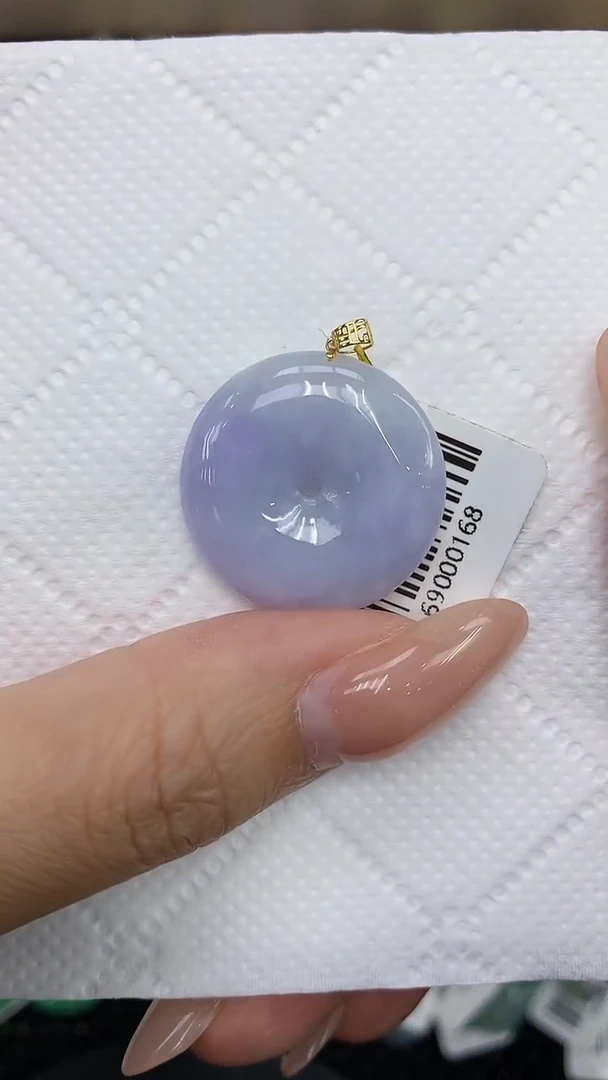 颈饰18K金镶嵌翡翠1