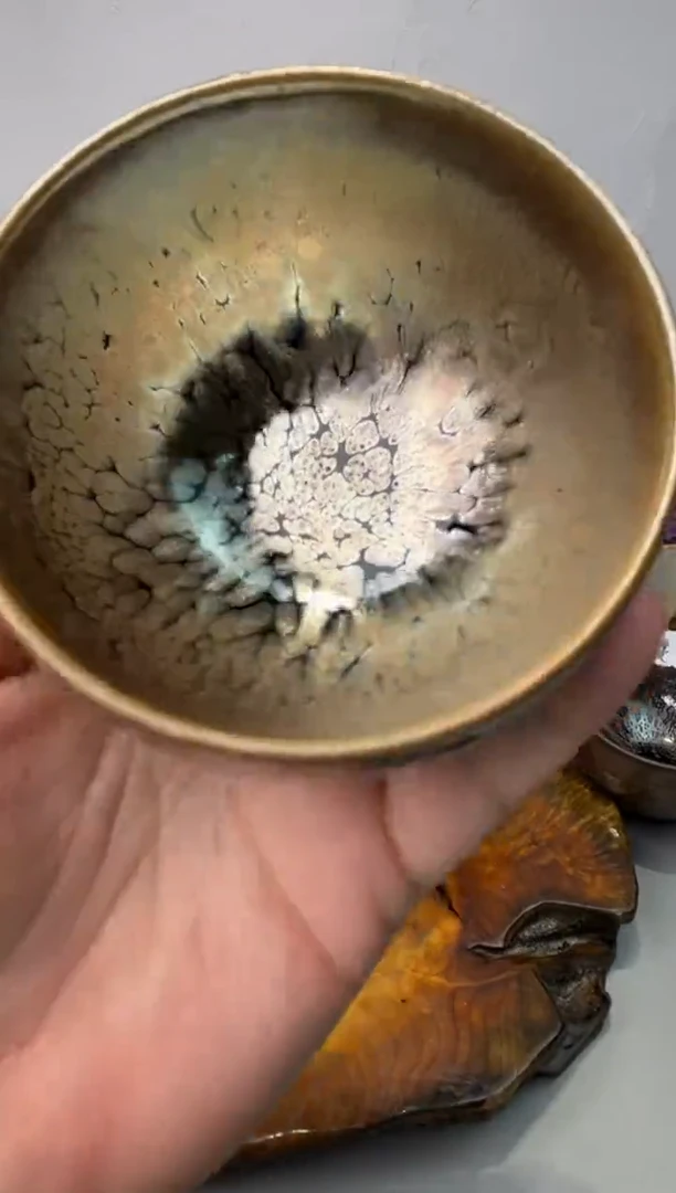 茶盏禅定，闪购前已告知瑕，付款表示已知晓