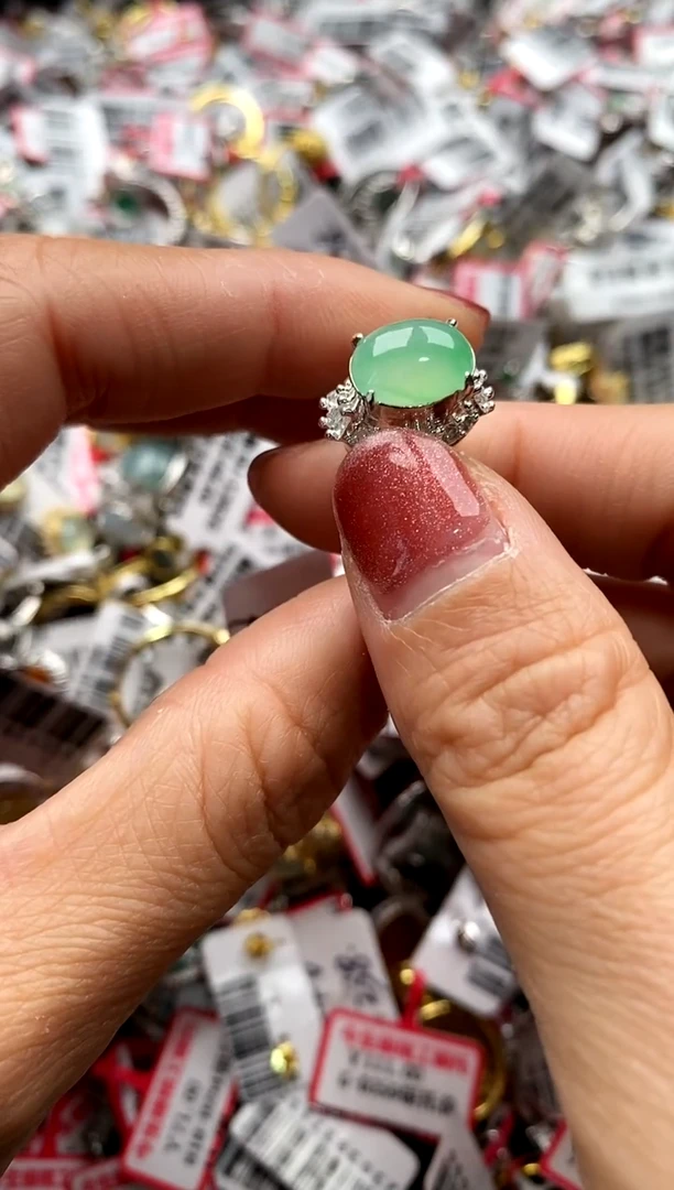 【闪购商品】翡翠戒指未镶嵌2222222      9