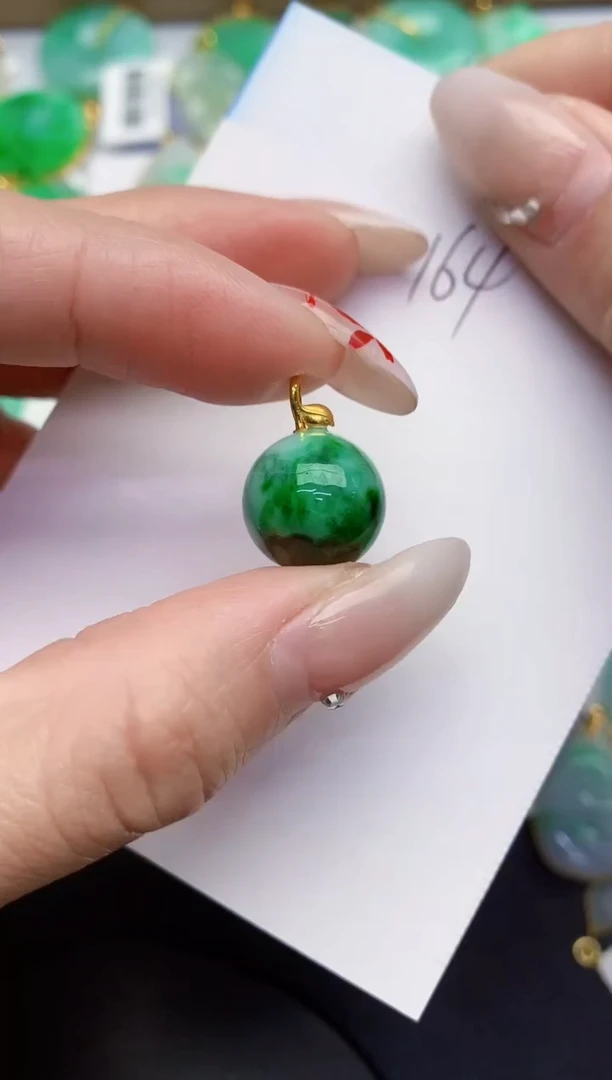 【闪购商品】翡翠颈饰18K金镶嵌0000000000