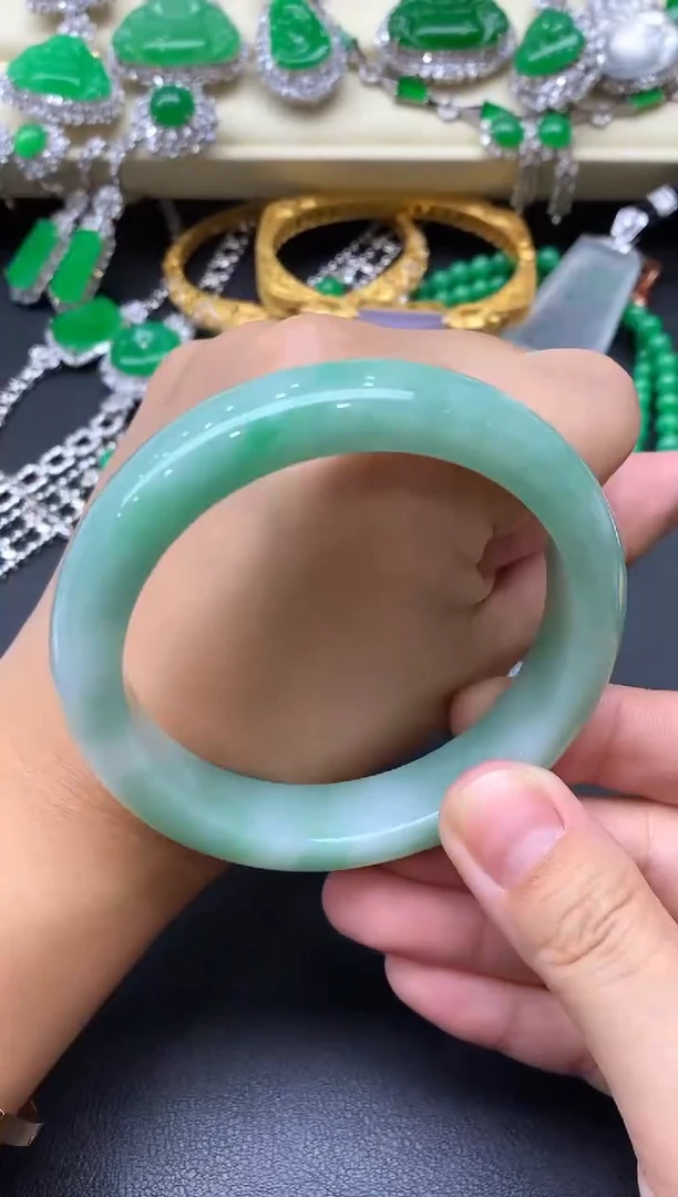 未镶嵌手镯翡翠589-中国好珍宝