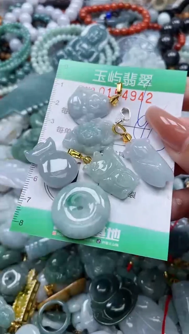 翡翠未镶嵌颈饰闪购0154942