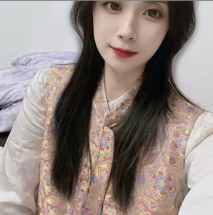 粉丝福利蓝牙耳机打底衫女