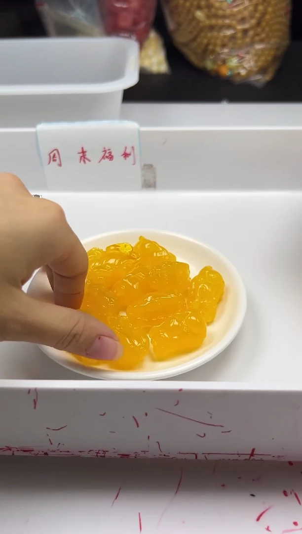 蜜蜡颈饰未镶嵌w2058鸡油黄蜜蜡貔貅*1颗