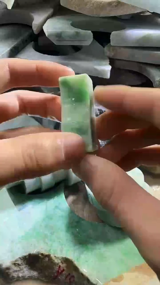 裸石翡翠天然翡翠A货花402