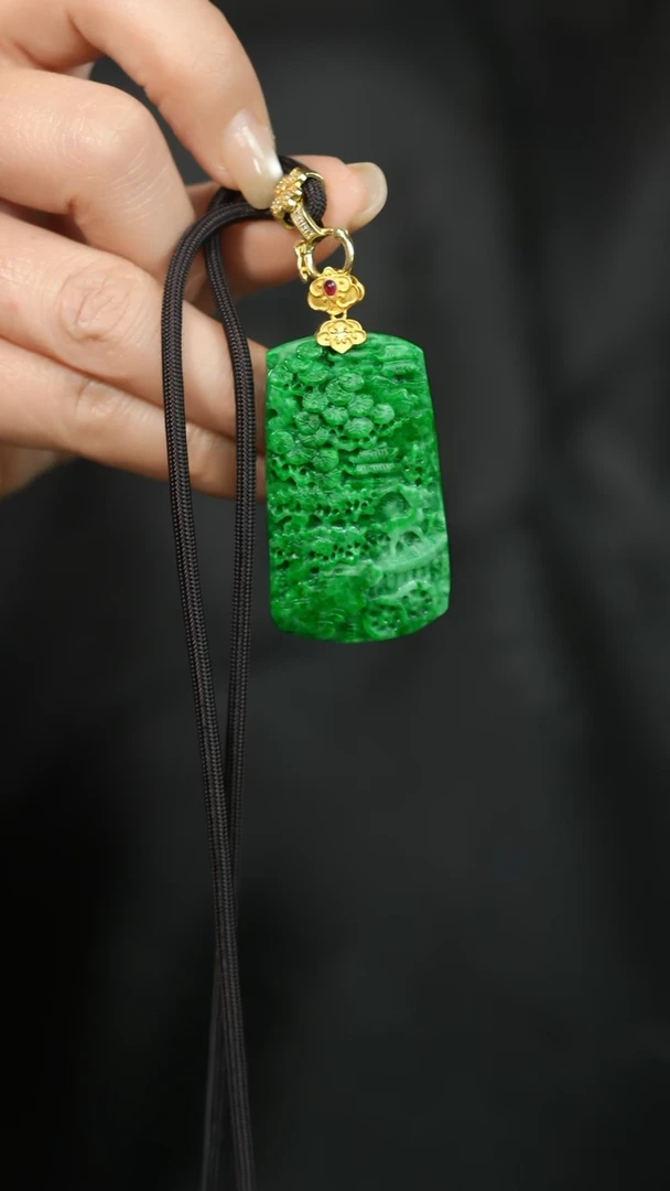 颈饰18K金镶嵌翡翠福**照@HM008111033@