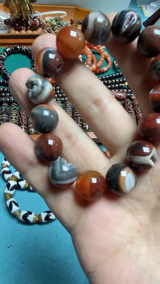 玛瑙/玉髓261未镶嵌-06013 多样性发其一