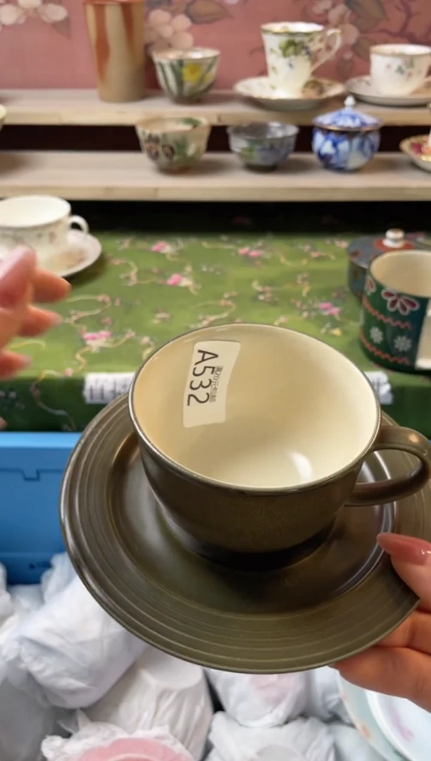 瓷片苏****u瓷器瓷器A532