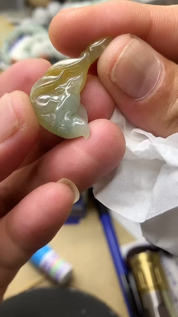 【闪购商品】翡翠颈饰未镶嵌挂件