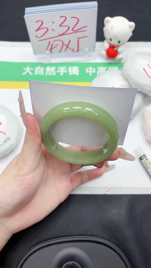 【闪购商品】石英质玉手镯未镶嵌289-58.8