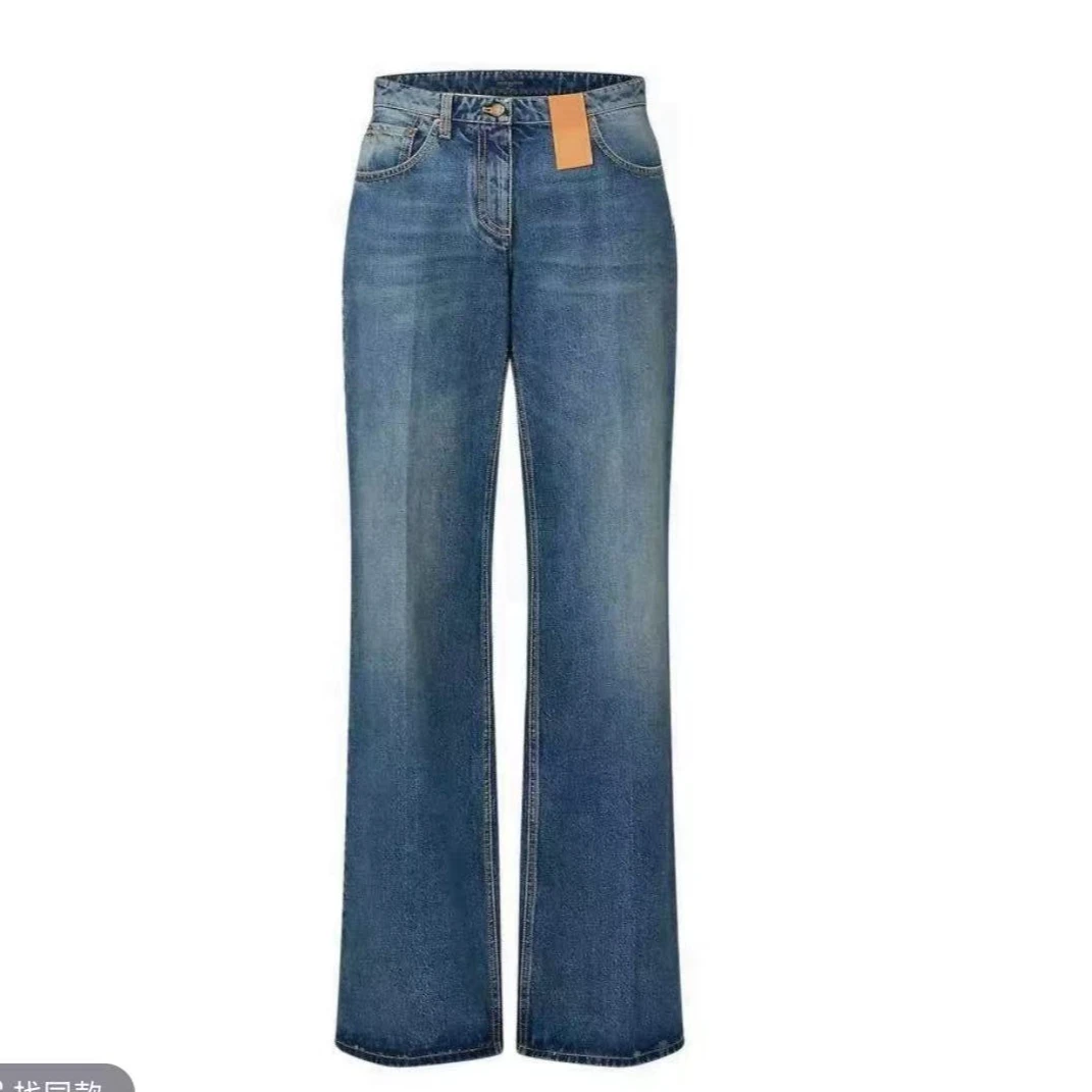 A046 直筒牛仔裤女（哎哟喂）