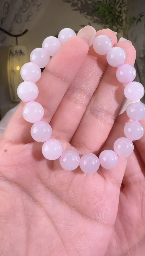 手串未镶嵌和田玉藕粉手串 p