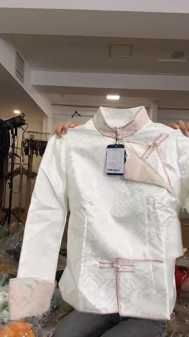 外套       2XL码    130-140斤